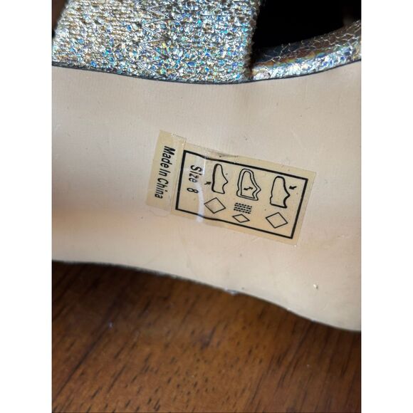 Heels - Picture 8 of 8